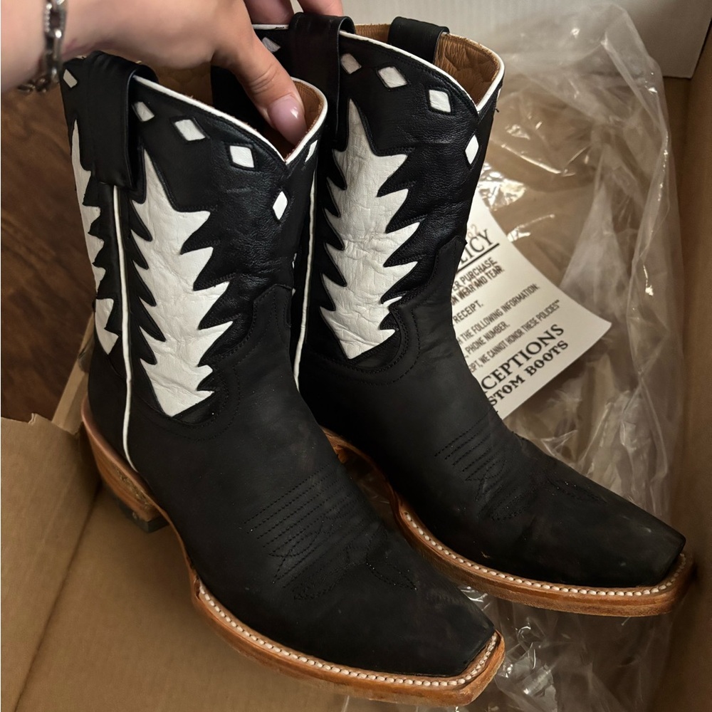 RC custom boots black and white booties size 6.5